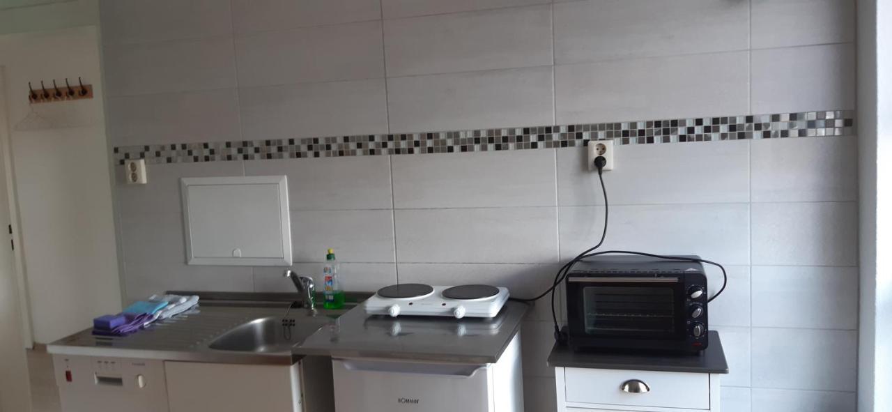 An Den Linden 31 Apartment *