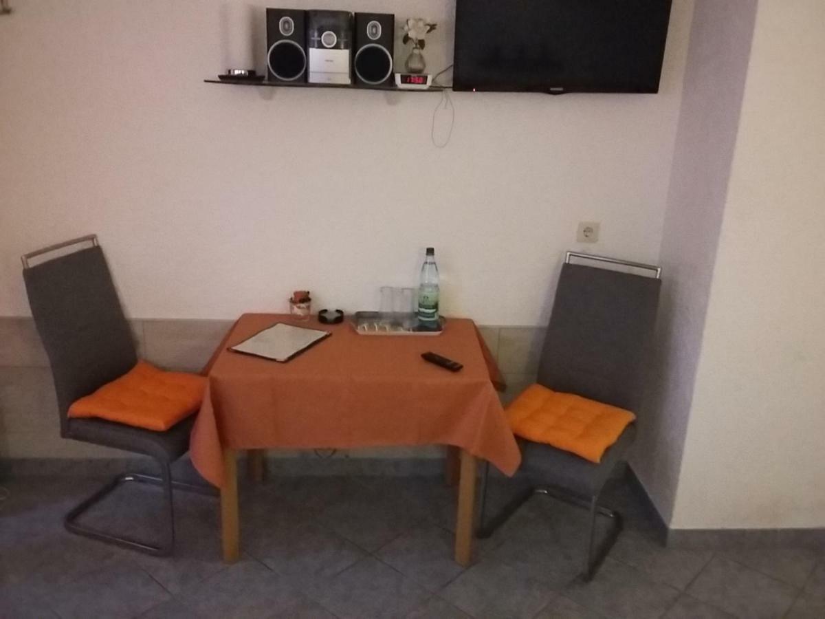 An Den Linden 31 Apartment